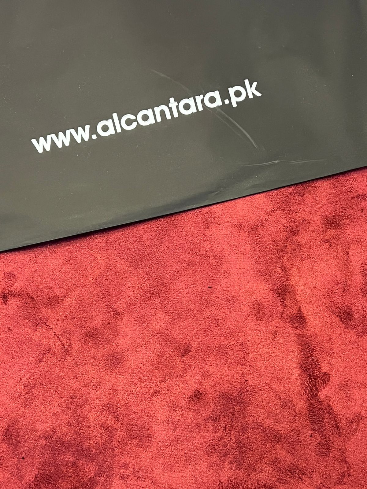 Alcantara Wrap – Alcantara.pk